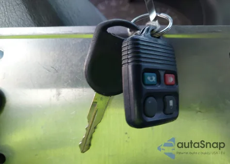 2001 Ford Taurus Sel from USA, damaged, VIN 1FAFP56S91A152226